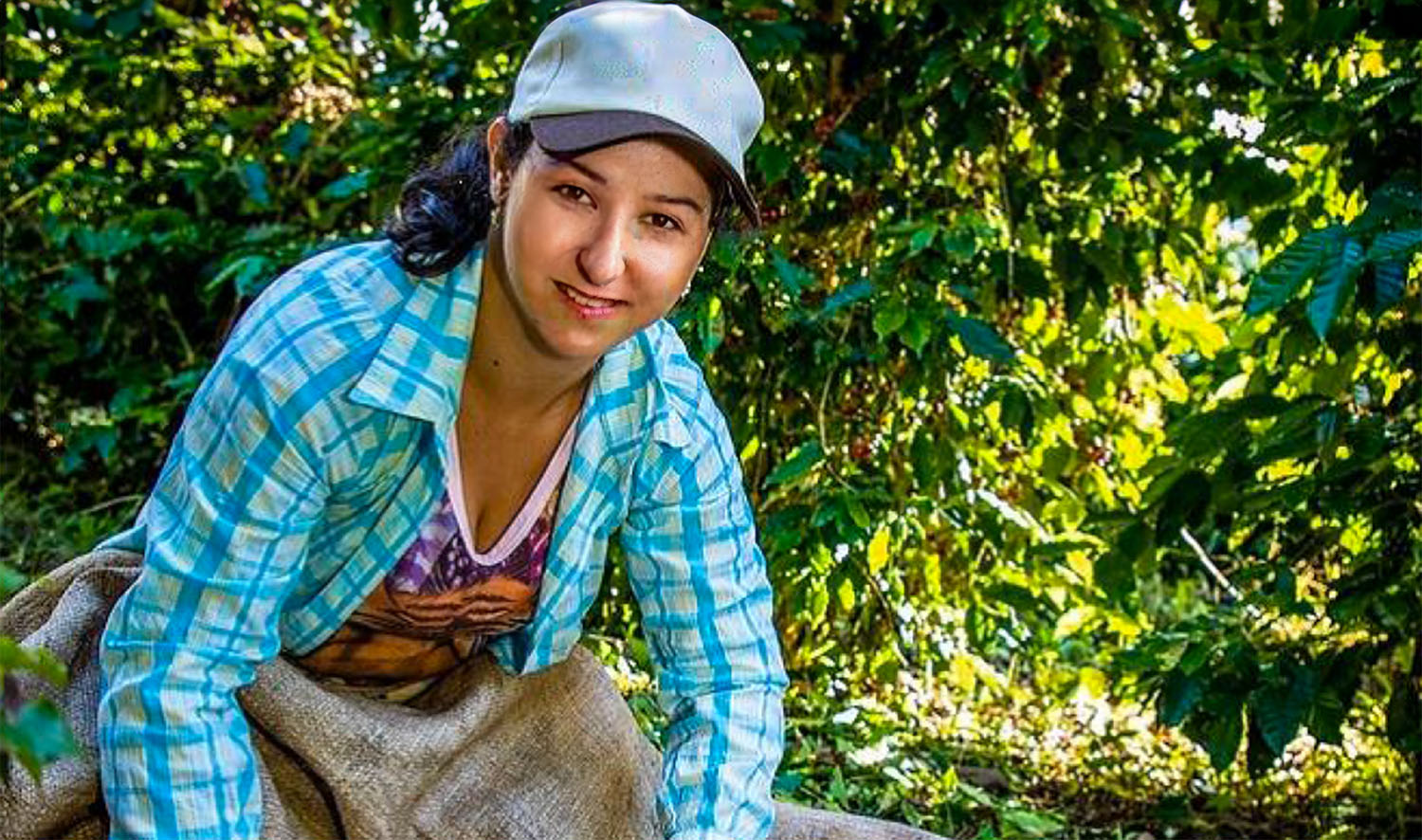 women in coffee brasilian